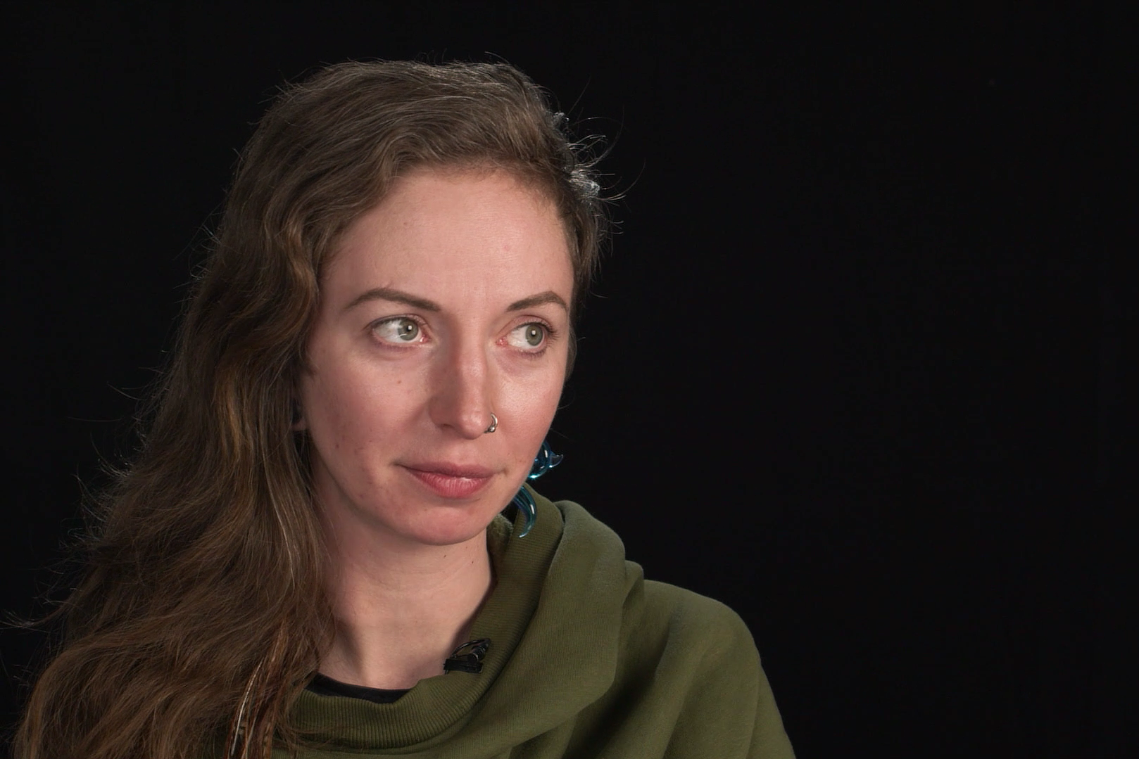 Видео с татуировщиком: Елена ПЧЕЛА об этнических орнаментах и рунах